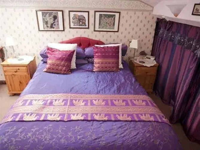 Garden Lodge