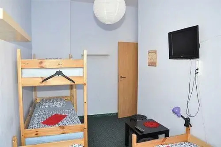 Kolor Hostel