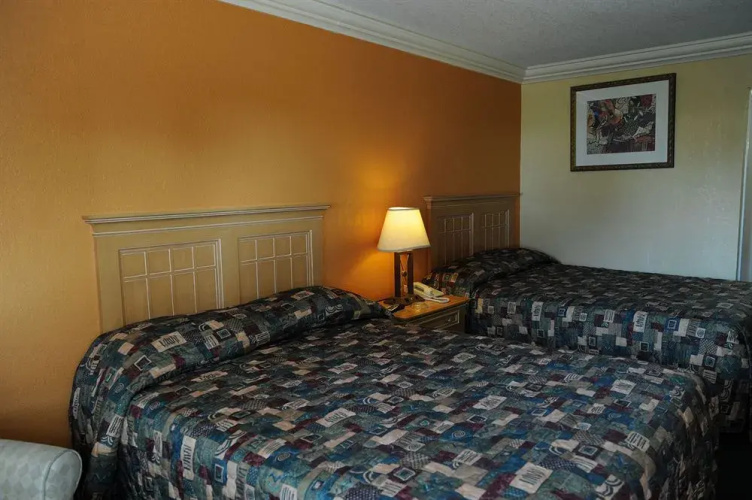 Crowley Inn