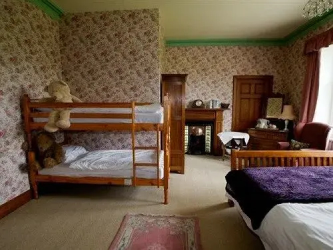 Suie Hotel