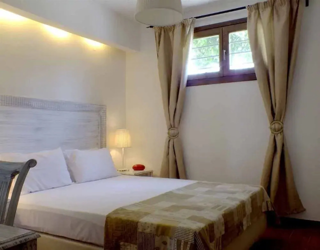 Christaras Apartments