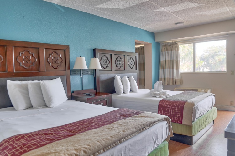 Standard Quadruple room