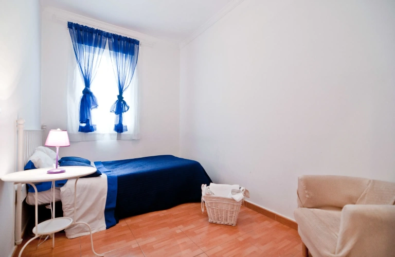3 Bedrooms Apartment