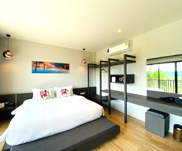 Deluxe Bathtub Double room with mountain view