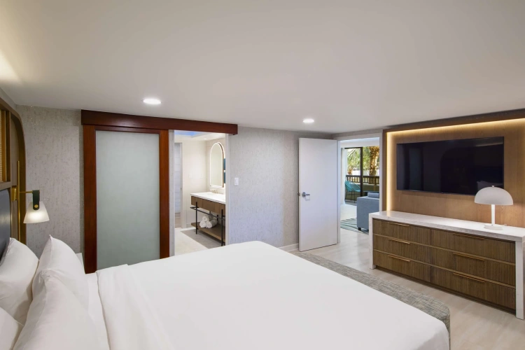 Sonesta Double Suite