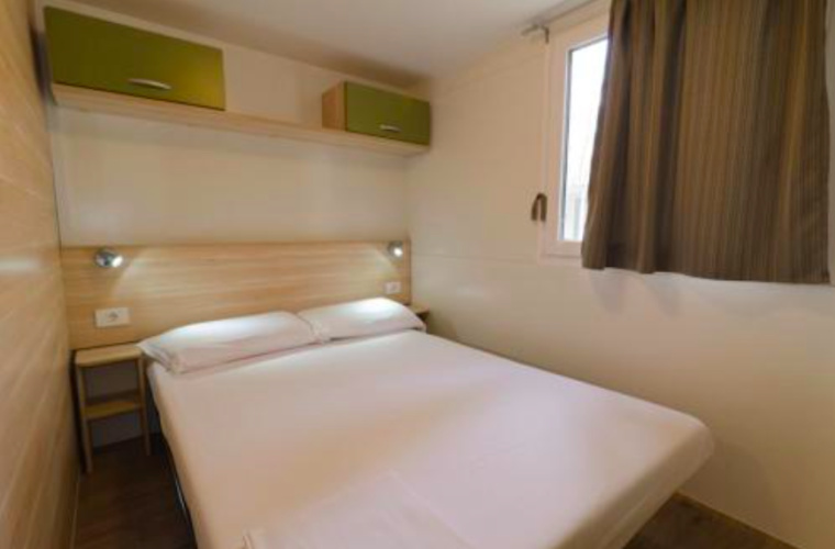 Superior Mobile home room