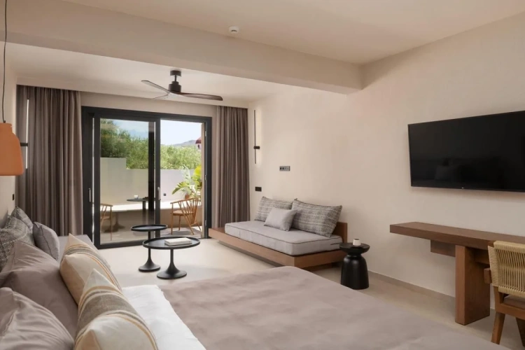 Comfort Swim Up Double Suite