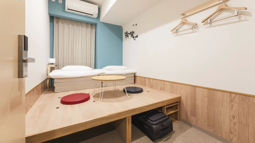 Hollywood Twin room