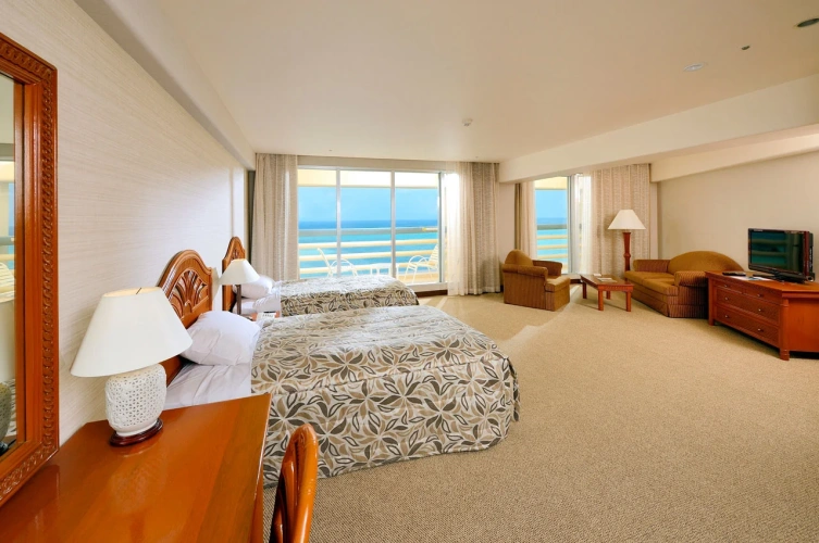 Corner room Ocean View