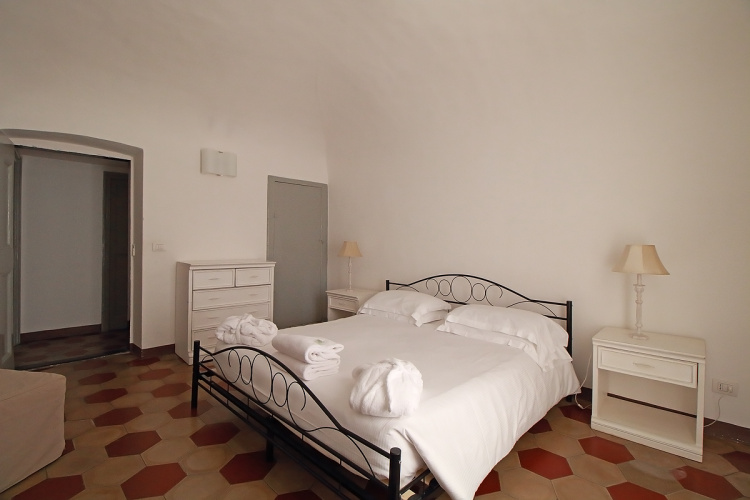 3 Bedrooms Ginevra Apartment