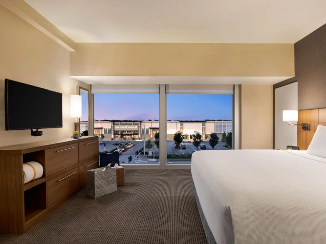 Accessible Double Suite
