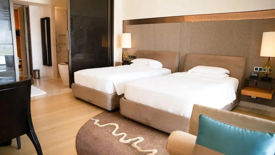 Twin room with sea view