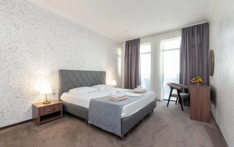 2 Bedrooms Building 1 Double Suite