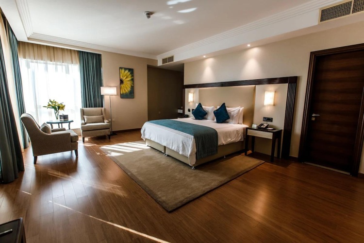 Deluxe Twin room with Marina view