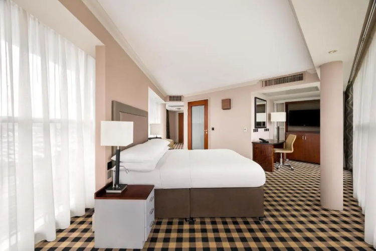 DoubleTree by Hilton Newcastle International Airport photo 8
