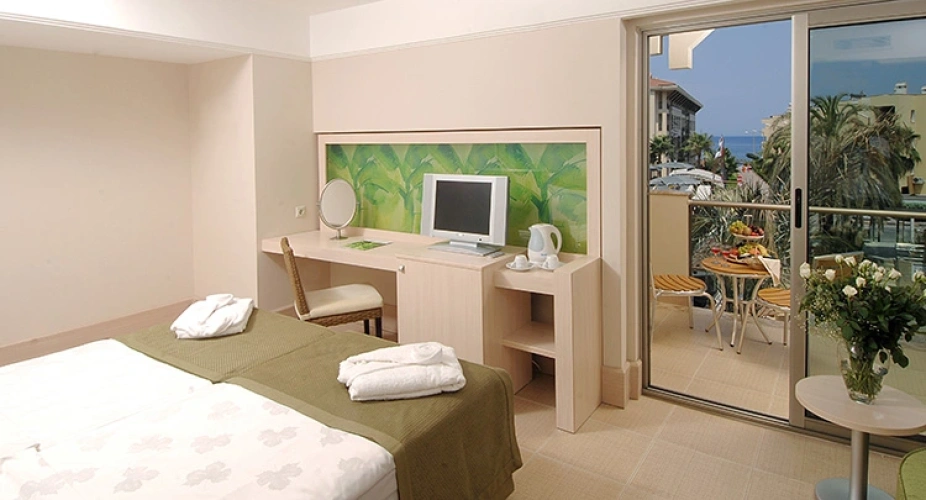 Standard Park Twin room