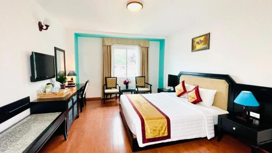 Suite with Sunset ocean view