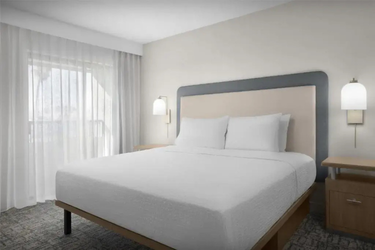 Homewood Suites by Hilton Santa Maria Hotel