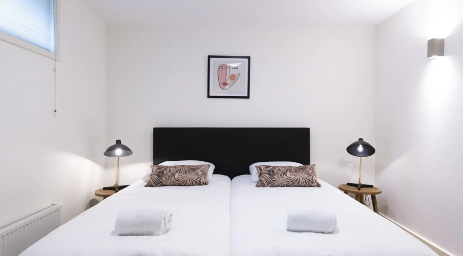 Standard Sextuple room