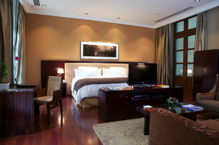 Ambassadeur Suite