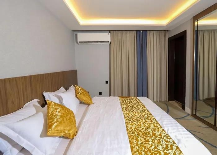 Deluxe Double room with pool view