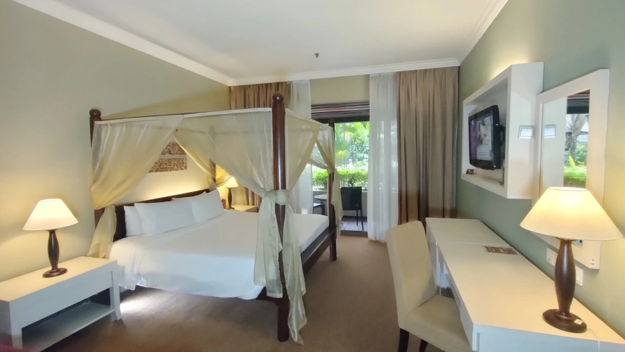 Paradise Cabana Double room