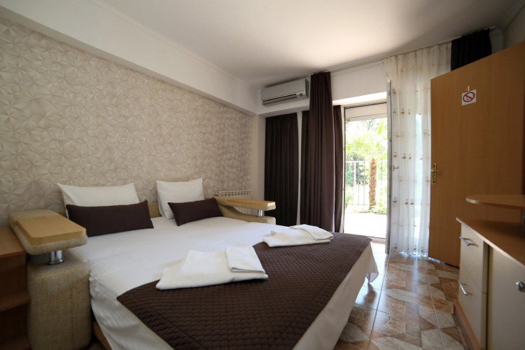 Фотография номера гостиницы Flamingo Hotel Partenit