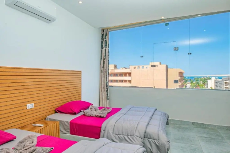 Deluxe Twin room with sea view