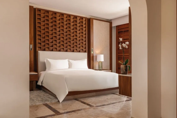 2 Bedrooms Butler Service Suite oceanfront