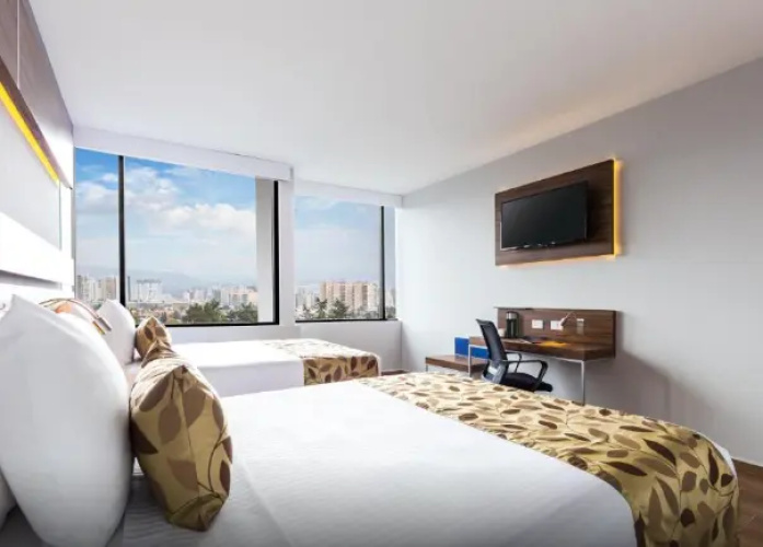 Twin room with city view