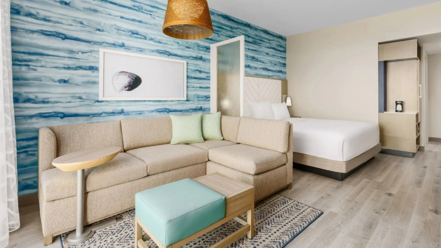 High Floor room with balcony and with gulf view