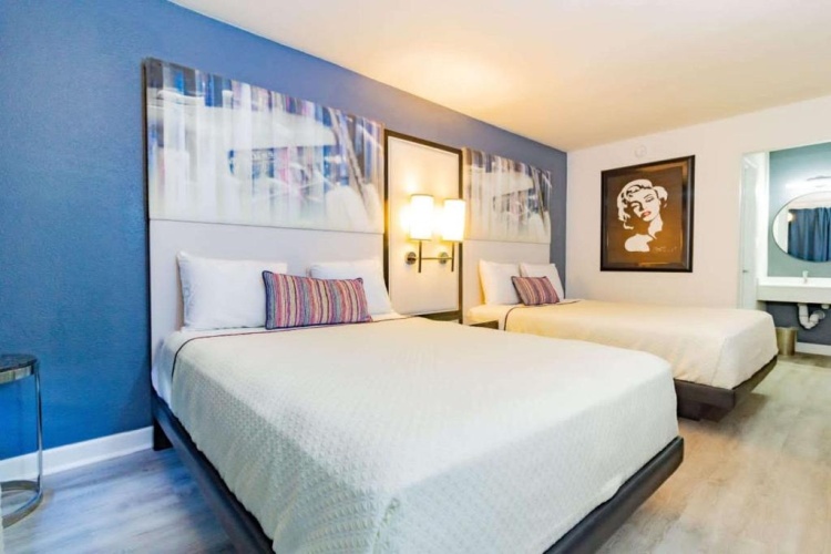 Standard Quadruple room