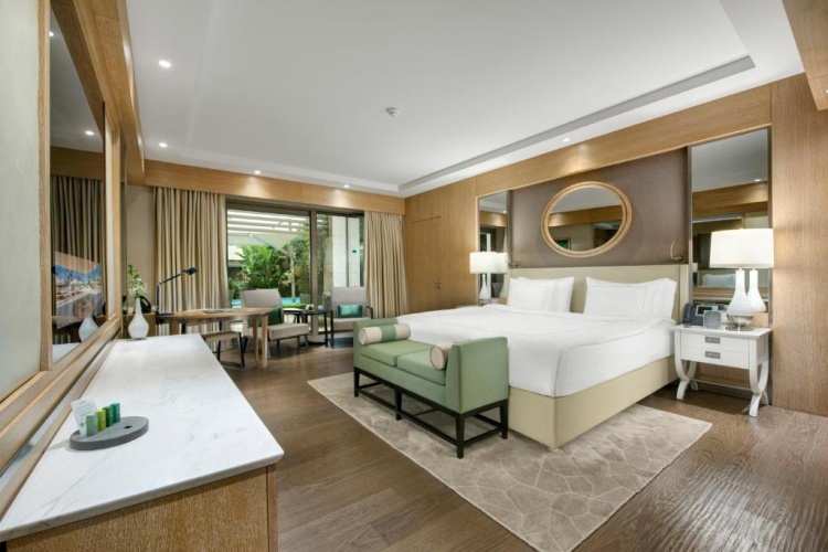 Pearl Pool Double room