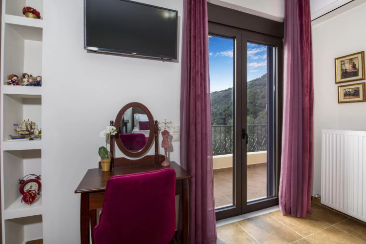Serenity River Villa