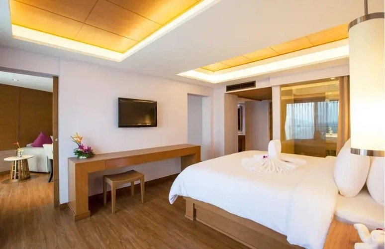 Double Suite