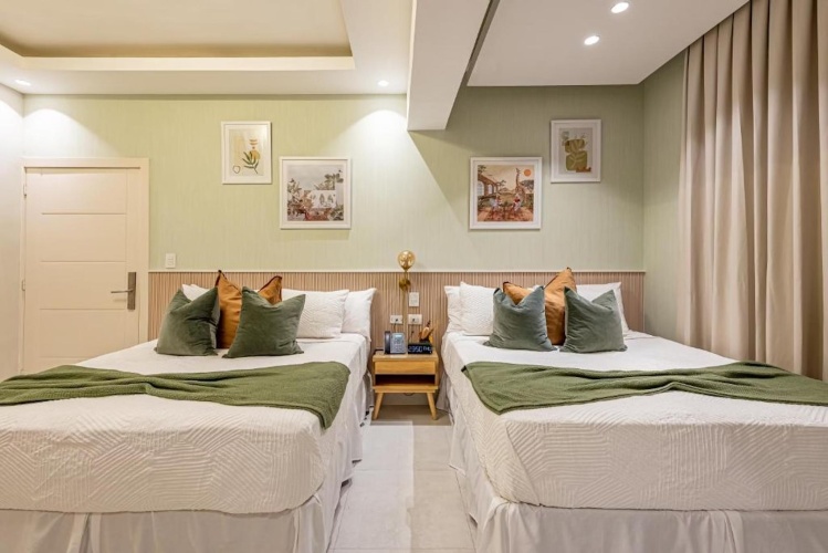 Quadruple Junior Suite