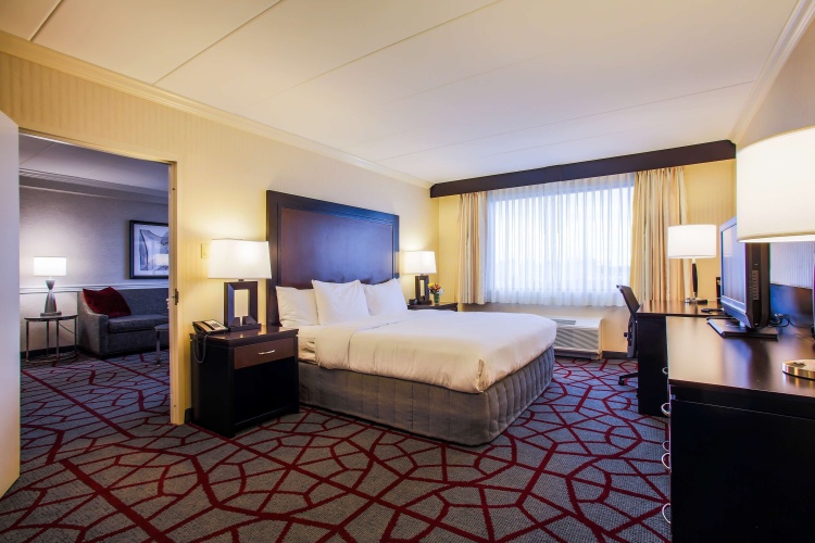 2 Bedrooms Double Suite