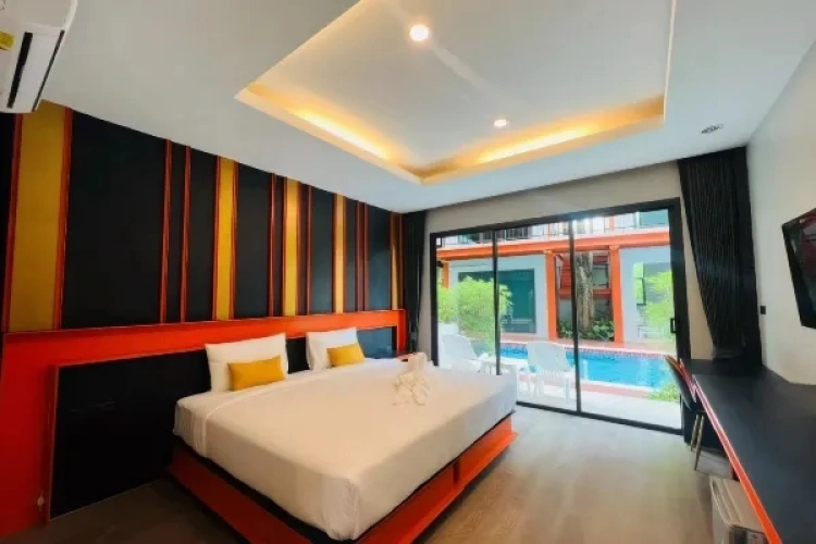 Deluxe with Pool Access Double room
