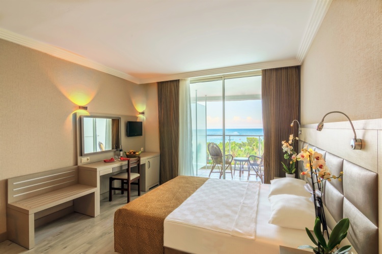 Standard Double room with sea view