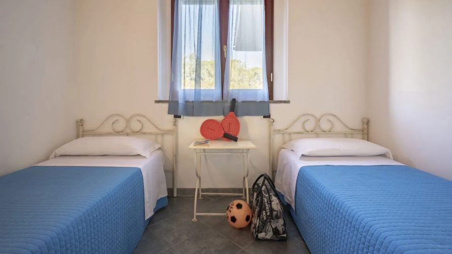 3 Bedrooms Standard Quadruple Apartment