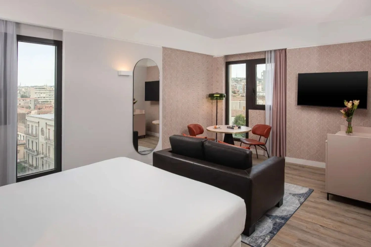 Double Suite with Etna View