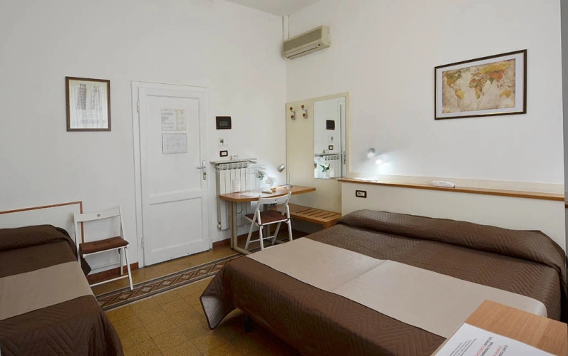 Triple room