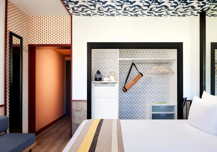 Avani Deluxe Double room