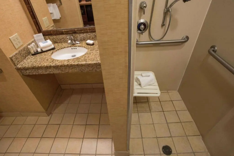 Embassy Suites by Hilton Charlotte Concord Golf Resort & Spa photo 25