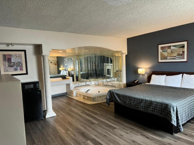 Deluxe Double Suite