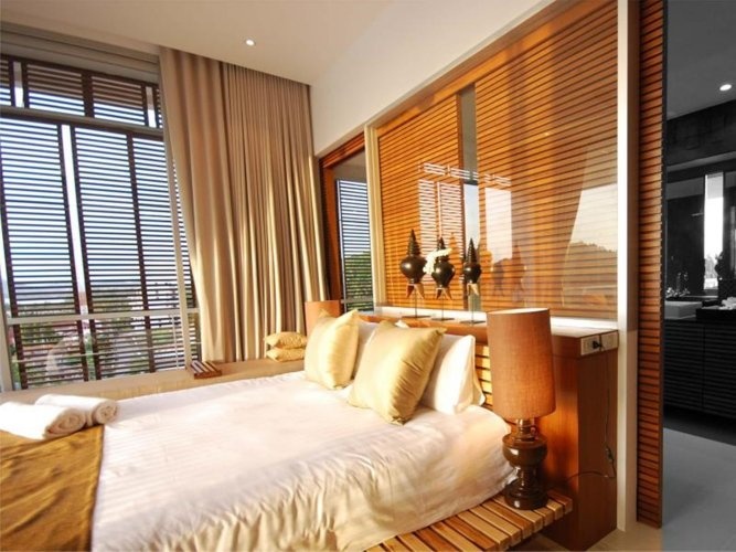 1 Bedroom Suite with balcony and with view