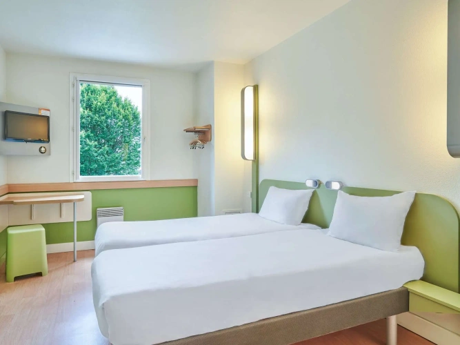 Smart Twin room