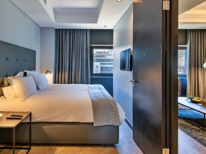 2 Bedrooms Apartment