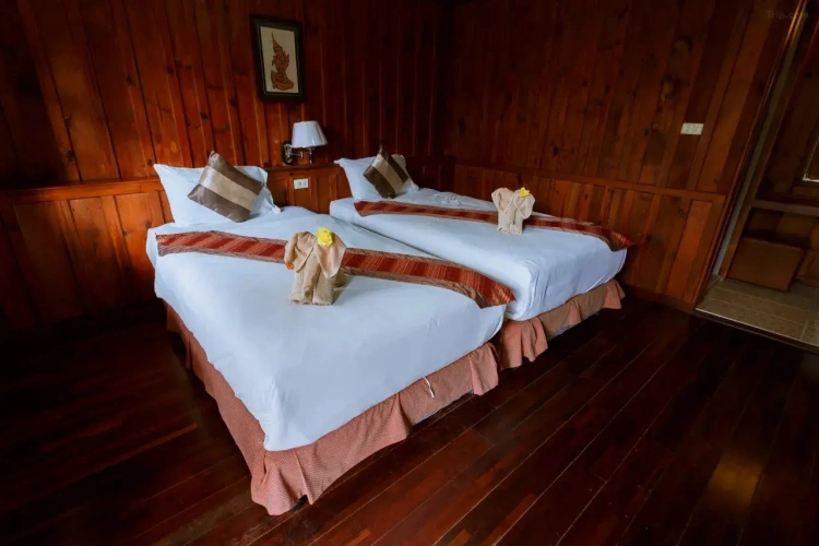 Deluxe Twin Bungalow
