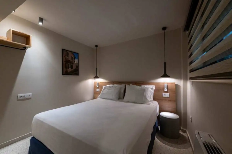 Double Semi-Basement Apartment - Asklipiou Cube